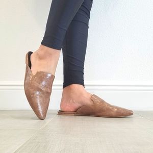 NY&C   Mule Flats / Size 8